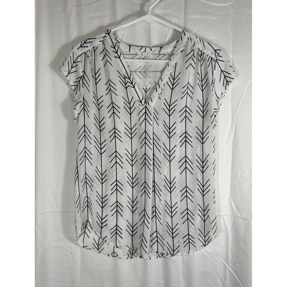 fun2fun Womens White Black Arrow Print V-Neck Cap Sleeve Blouse Small‎ FD86199S